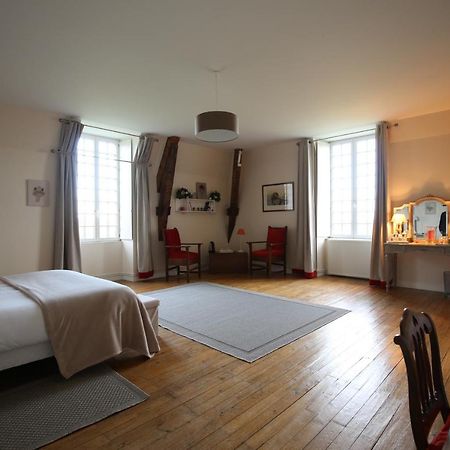 La Sicorie Bed & Breakfast Saint-Germain-le-Guillaume ภายนอก รูปภาพ