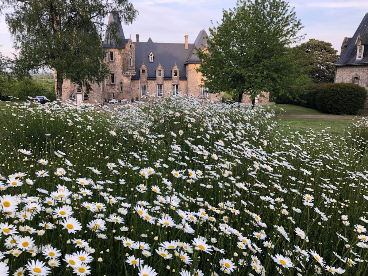 La Sicorie Bed & Breakfast Saint-Germain-le-Guillaume ภายนอก รูปภาพ
