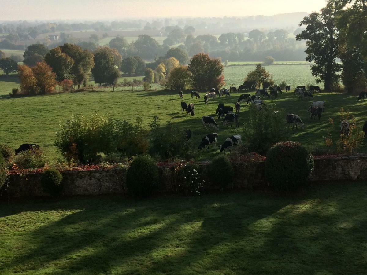 La Sicorie Bed & Breakfast Saint-Germain-le-Guillaume ภายนอก รูปภาพ